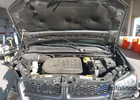 2018 Dodge Grand Caravan Gt from USA, damaged, VIN 2C4RDGEG5JR254417